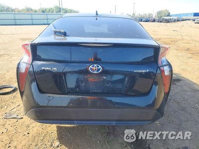 Zdjęcie 6 z 12 samochodu: 2016 TOYOTA PRIUS FOUR VIN:JTDKARFUXG3510255 - miniatura
