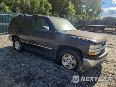 Czwarte zdjęcie samochodu z boku: 2005 CHEVROLET TAHOE K1500 VIN:1GNEK13T15J210482 - miniatura