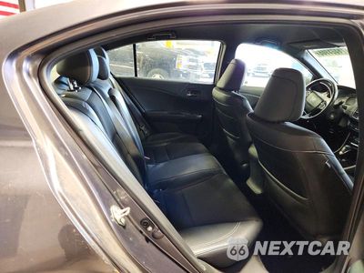 Zdjęcie 10 z 13 samochodu: 2017 HONDA ACCORD SPORT VIN:1HGCR2F52HA092351 - miniatura
