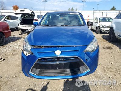Piąte zdjęcie samochodu w środku: 2017 TOYOTA YARIS IA BASE VIN:3MYDLBYVXHY162743 - miniatura
