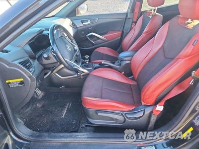 Zdjęcie 7 z 12 samochodu: 2017 HYUNDAI VELOSTER TURBO R-SPEC VIN:KMHTC6AEXHU315406 - miniatura