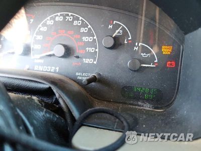 Zdjęcie 9 z 13 samochodu: 2002 FORD EXPLORER XLT VIN:1FMZU63E92ZB30245 - miniatura