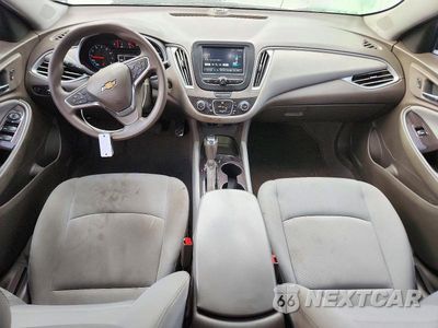 Zdjęcie 8 z 12 samochodu: 2018 CHEVROLET MALIBU LS VIN:1G1ZB5ST2JF104163 - miniatura