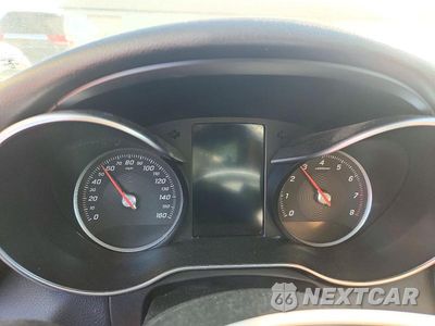 Zdjęcie 9 z 13 samochodu: 2017 MERCEDES-BENZ C 300 4MATIC VIN:55SWF4KB0HU184947 - miniatura