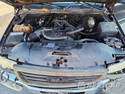 Zdjęcie 11 z 12 samochodu: 2006 GMC NEW SIERRA K1500 VIN:2GTEK13Z261253639 - miniatura
