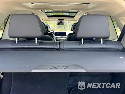 Zdjęcie 9 z 10 samochodu: 2024 BMW X7 XDRIVE40I VIN:5UX23EM00R9S52720 - miniatura