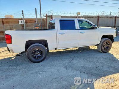 Trzecie zdjęcie samochodu z tyłu: 2017 CHEVROLET SILVERADO C1500 LT VIN:3GCPCREC9HG210004 - miniatura