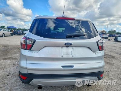 Zdjęcie 6 z 13 samochodu: 2017 FORD ESCAPE TITANIUM VIN:1FMCU0J96HUA57995 - miniatura