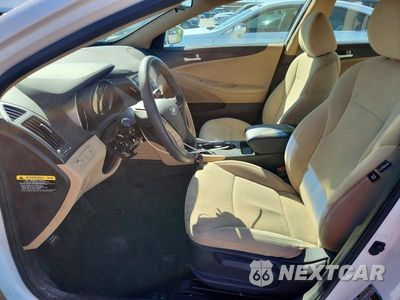 Zdjęcie 7 z 13 samochodu: 2013 HYUNDAI SONATA GLS VIN:5NPEB4AC0DH593612 - miniatura
