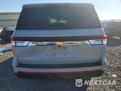 Zdjęcie 6 z 13 samochodu: 2022 LINCOLN NAVIGATOR RESERVE VIN:5LMJJ2LT9NEL11822 - miniatura