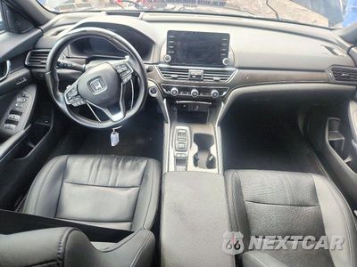 Zdjęcie 8 z 12 samochodu: 2020 HONDA ACCORD TOURING VIN:1HGCV2F9XLA028789 - miniatura