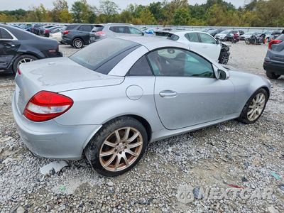 Trzecie zdjęcie samochodu z tyłu: 2006 MERCEDES-BENZ SLK 350 VIN:WDBWK56F06F099744 - miniatura