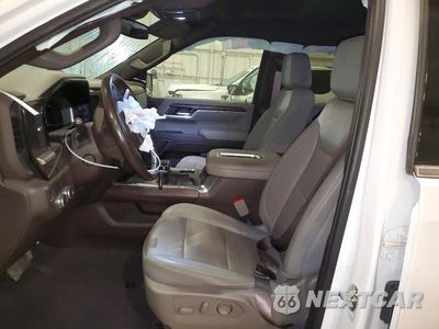 Zdjęcie 7 z 12 samochodu: 2022 GMC SIERRA K1500 SLT VIN:3GTUUDED0NG608175 - miniatura