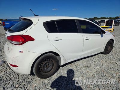 Trzecie zdjęcie samochodu z tyłu: 2017 KIA FORTE LX VIN:KNAFK5A85H5702820 - miniatura