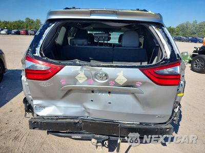 Zdjęcie 6 z 14 samochodu: 2020 TOYOTA SIENNA XLE 8-PASSENGER VIN:5TDYZ3DC3LS060886 - miniatura