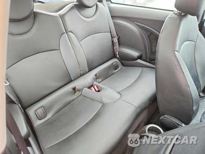 Zdjęcie 10 z 12 samochodu: 2010 MINI COOPER S VIN:WMWMF7C56ATW88633 - miniatura