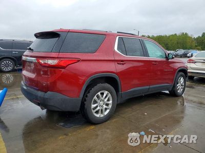 Trzecie zdjęcie samochodu z tyłu: 2018 CHEVROLET TRAVERSE VIN:1GNERGKW2JJ141967 - miniatura