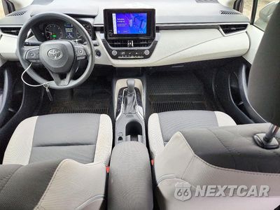 Zdjęcie 8 z 13 samochodu: 2024 TOYOTA COROLLA HYBRID LE VIN:JTDBDMHE4RJ006492 - miniatura