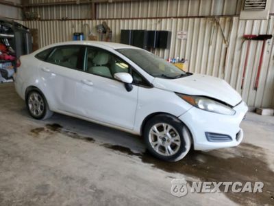 Czwarte zdjęcie samochodu z boku: 2015 FORD FIESTA SE VIN:3FADP4BJ1FM126633 - miniatura