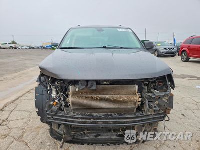 Piąte zdjęcie samochodu w środku: 2020 DODGE JOURNEY CROSSROAD VIN:3C4PDCGB1LT272897 - miniatura