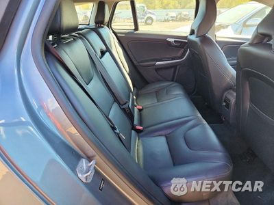 Zdjęcie 11 z 13 samochodu: 2016 VOLVO V60 PREMIER VIN:YV1612SK0G1311461 - miniatura