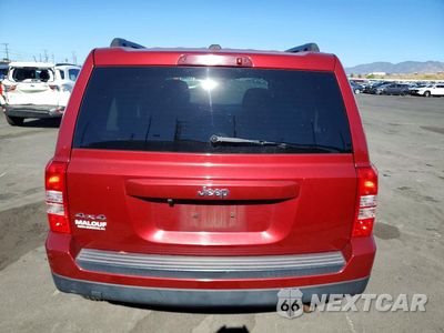 Zdjęcie 6 z 13 samochodu: 2016 JEEP PATRIOT VIN:1C4NJRBB0GD779490 - miniatura