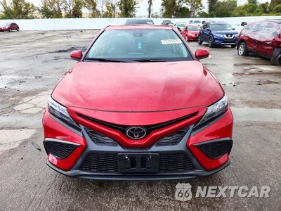 Piąte zdjęcie samochodu w środku: 2021 TOYOTA CAMRY SE VIN:4T1G11AK1MU427666 - miniatura