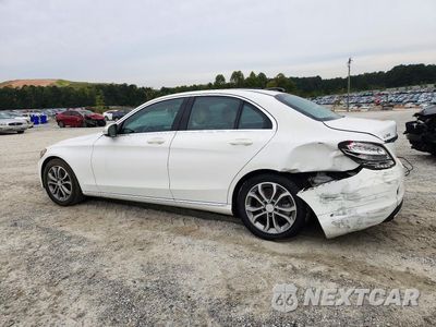 Drugie zdjęcie samochodu z przodu: 2015 MERCEDES-BENZ C 300 VIN:55SWF4JB6FU092658 - miniatura