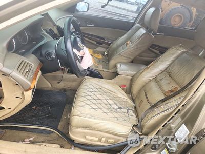 Zdjęcie 7 z 12 samochodu: 2008 HONDA ACCORD EXL VIN:1HGCP26898A070203 - miniatura