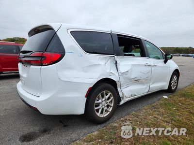 Trzecie zdjęcie samochodu z tyłu: 2026 CHRYSLER PACIFICA SELECT VIN:2C4RC1BG0TR272749 - miniatura