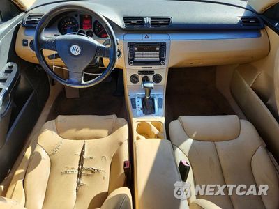 Zdjęcie 8 z 12 samochodu: 2009 VOLKSWAGEN PASSAT TURBO VIN:WVWJK73C99P046184 - miniatura