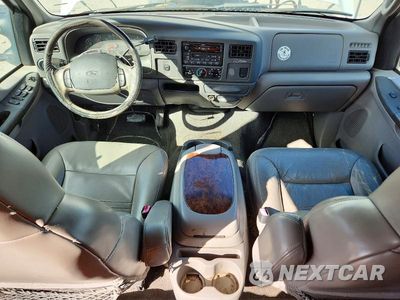 Zdjęcie 8 z 13 samochodu: 2000 FORD EXCURSION LIMITED VIN:1FMNU42S5YEB17356 - miniatura