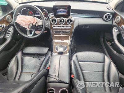 Zdjęcie 8 z 12 samochodu: 2015 MERCEDES-BENZ C 300 VIN:55SWF4JB3FU053560 - miniatura