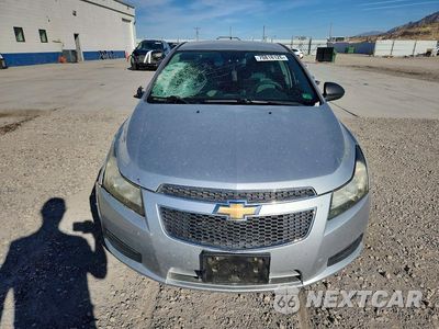 Piąte zdjęcie samochodu w środku: 2014 CHEVROLET CRUZE LS VIN:1G1PA5SH2E7469951 - miniatura