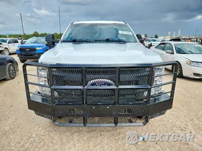 Piąte zdjęcie samochodu w środku: 2022 FORD F250 SUPER DUTY VIN:1FT8X2BT9NEC37579 - miniatura