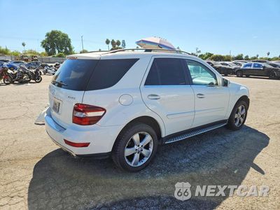 Trzecie zdjęcie samochodu z tyłu: 2011 MERCEDES-BENZ ML 350 4MATIC VIN:4JGBB8GBXBA721878 - miniatura