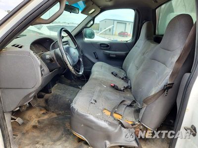 Zdjęcie 7 z 12 samochodu: 2000 FORD F150 VIN:1FTZF1725YNB01326 - miniatura