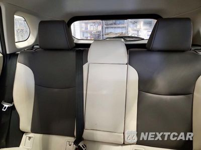 Zdjęcie 10 z 14 samochodu: 2024 TOYOTA COROLLA CROSS XLE VIN:7MUDAABG9RV094913 - miniatura