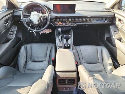 Zdjęcie 8 z 12 samochodu: 2025 HONDA ACCORD HYBRID EXL VIN:1HGCY2F6XSA015911 - miniatura
