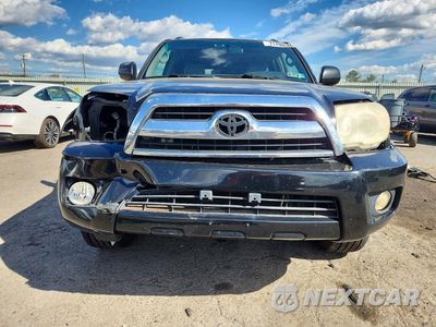Piąte zdjęcie samochodu w środku: 2006 TOYOTA 4RUNNER SR5 VIN:JTEZU14R960074449 - miniatura