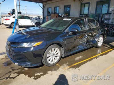 2018 TOYOTA CAMRY LE 4T1B11HK5JU059553 - główne zdjęcie licytacji z USA - miniatura