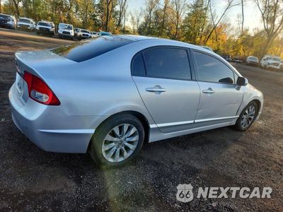 Trzecie zdjęcie samochodu z tyłu: 2010 HONDA CIVIC EXL VIN:2HGFA1F91AH310675 - miniatura