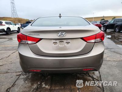 Zdjęcie 7 z 13 samochodu: 2012 HYUNDAI ELANTRA GLS VIN:5NPDH4AE1CH116911 - miniatura