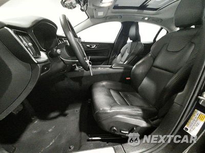 Zdjęcie 7 z 12 samochodu: 2024 VOLVO S60 CORE VIN:7JRL12FK2RG318528 - miniatura