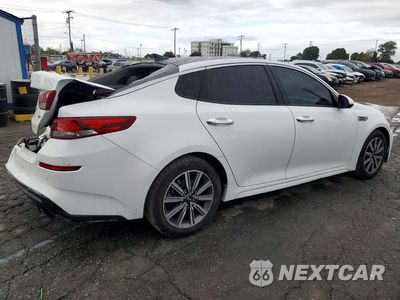 Trzecie zdjęcie samochodu z tyłu: 2019 KIA OPTIMA EX VIN:5XXGU4L13KG338654 - miniatura