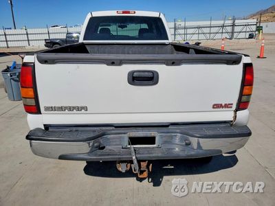 Zdjęcie 6 z 12 samochodu: 2005 GMC SIERRA K2500 HEAVY DUTY VIN:1GTHK23295F916217 - miniatura