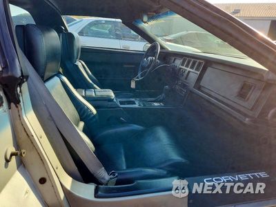 Zdjęcie 10 z 12 samochodu: 1984 CHEVROLET CORVETTE VIN:1G1AY0781E5104797 - miniatura