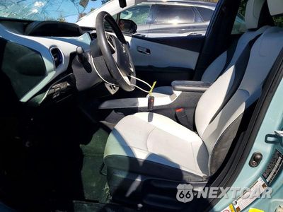 Zdjęcie 7 z 13 samochodu: 2017 TOYOTA PRIUS THREE TOURING VIN:JTDKARFUXH3030895 - miniatura