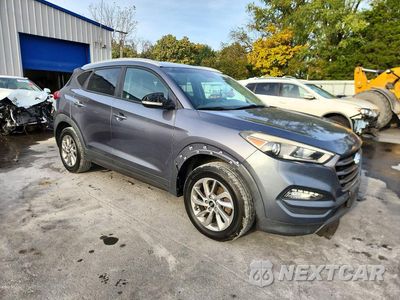 Czwarte zdjęcie samochodu z boku: 2016 HYUNDAI TUCSON ECO VIN:KM8J3CA23GU124937 - miniatura