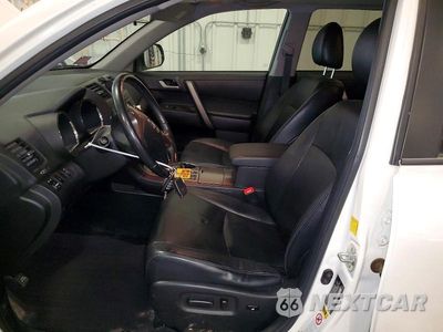 Zdjęcie 7 z 13 samochodu: 2010 TOYOTA HIGHLANDER SE VIN:5TDJK3EH1AS029889 - miniatura